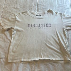 White Hollister tee